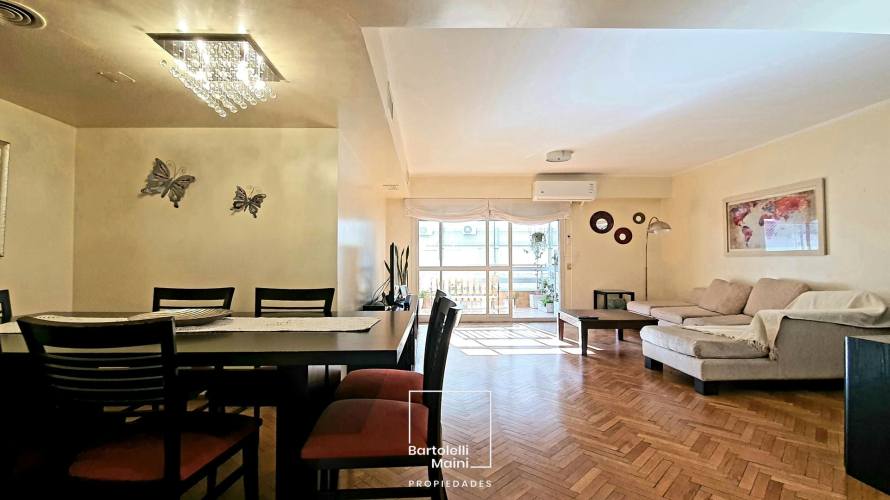 VENTA | 3 dorm. + cochera | 1° DE MAYO 961, 02-02