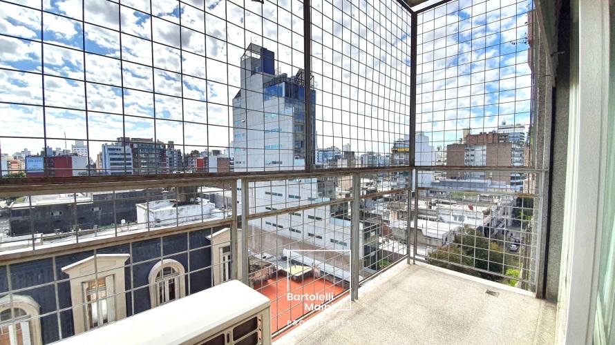 VENTA | DEPARTAMENTO DE 3 DORMITORIOS | CORDOBA 1799