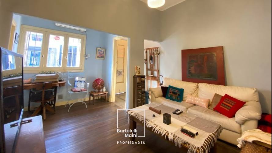 VENTA | RECONQUISTA 1379 | Casa de 4 dormitorios