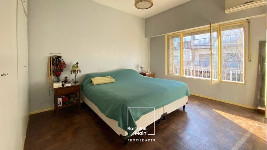 VENTA | RECONQUISTA 1379 | Casa de 4 dormitorios