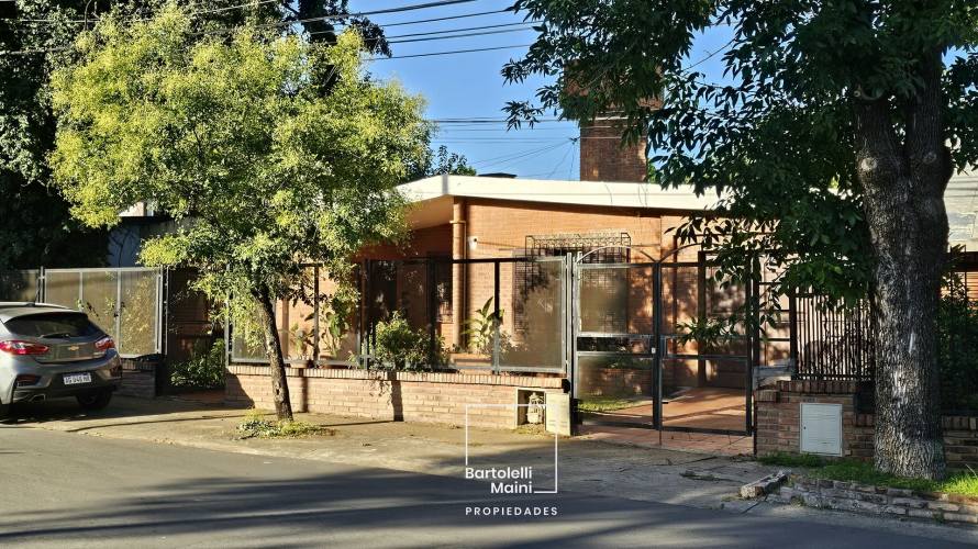 VENTA | Parque Field | Casa 3 dormitorios