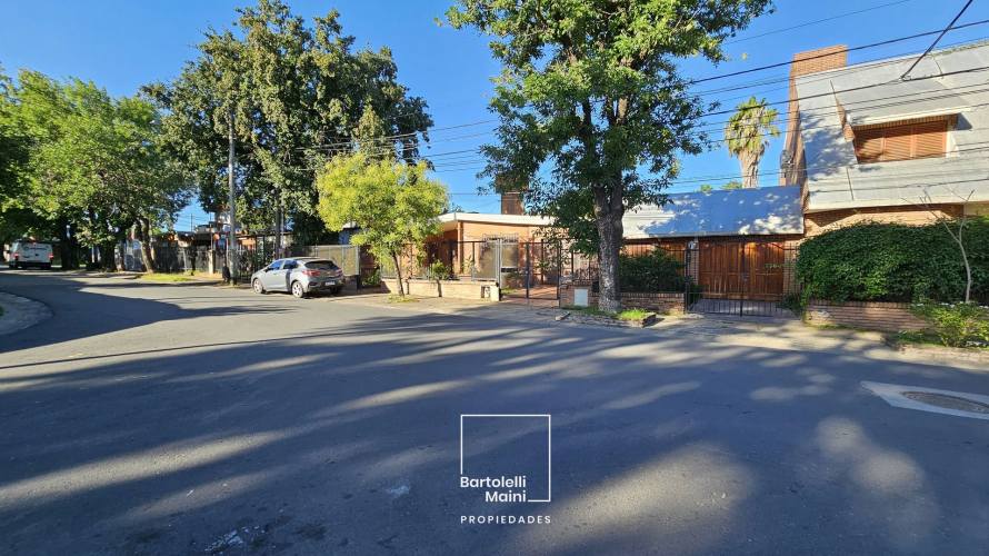 VENTA | Parque Field | Casa 3 dormitorios