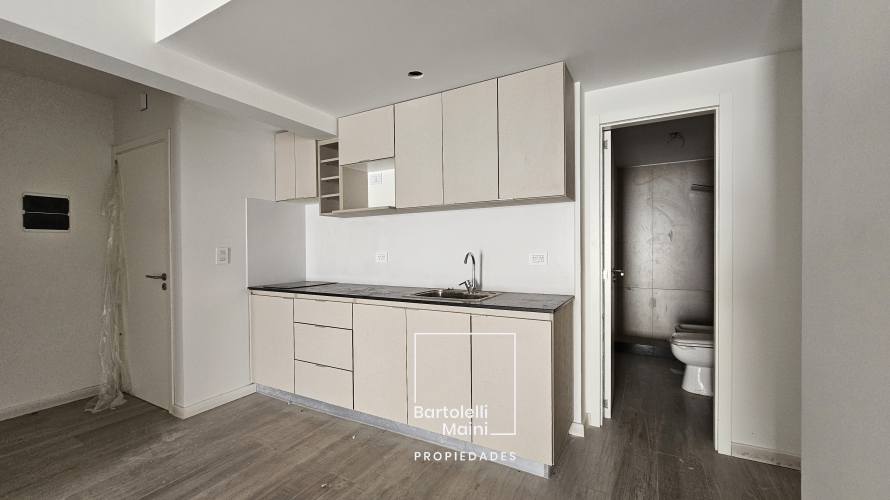 VENTA | CHACABUCO 1834, PB-04 | Monoambiente con patio