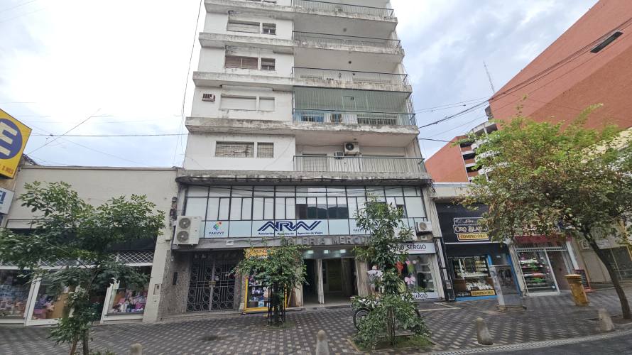 VENTA | DEPARTAMENTO 3 DORMITORIOS | Sarmiento 958, 2B