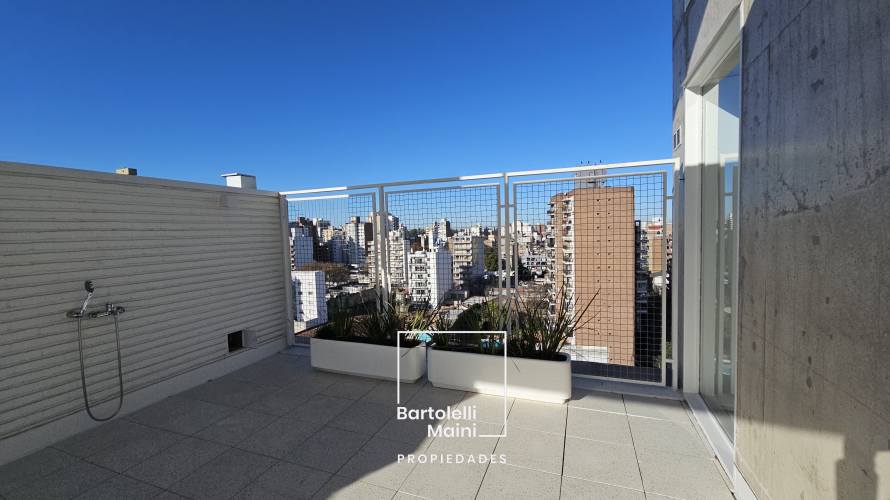 VENTA | SAN JUAN 2487 | 2 Dormitorios + Comodín