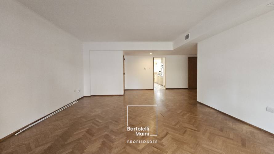 VENTA | 3 dorm. + cochera | 1° DE MAYO 961, 02-02
