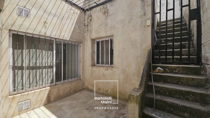 VENTA | Casa Interna Única con Patio y Terraza