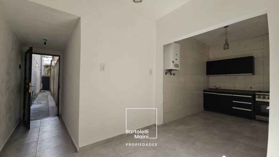 VENTA | Casa Interna Única con Patio y Terraza