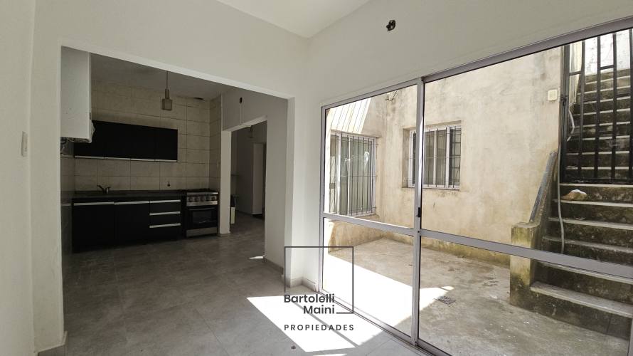 VENTA | Casa Interna Única con Patio y Terraza