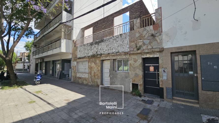 VENTA | Casa Interna Única con Patio y Terraza