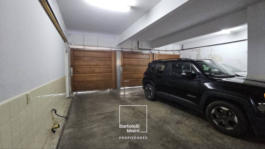VENTA | Piso Excl. 5 Dorm. + Cochera | Av. de la Libertad 8