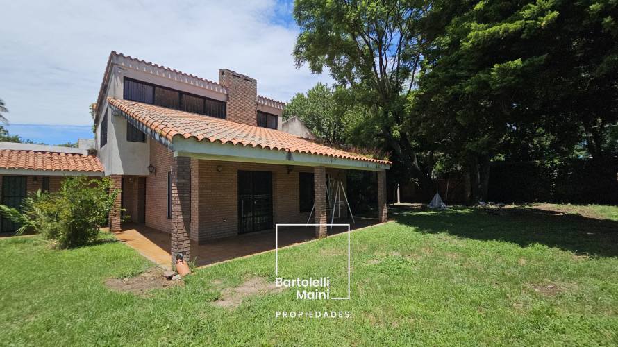 VENTA | CASA DE 3 DORMITORIOS | PASAJE RUIZ 141 BIS
