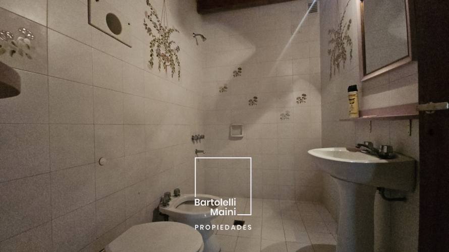 VENTA | CASA DE 3 DORMITORIOS | PASAJE RUIZ 141 BIS