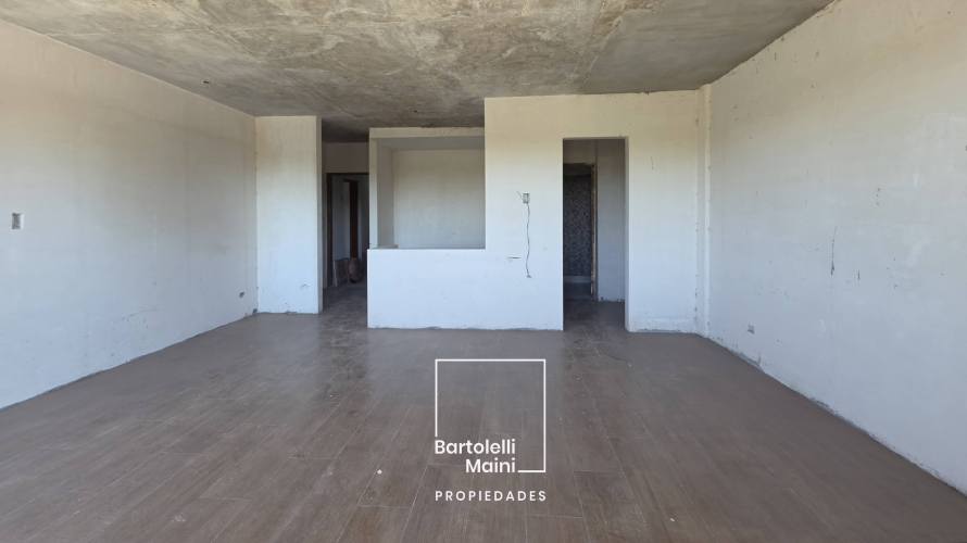 VENTA | Amplios Monoambientes | ESMERALDA 2480