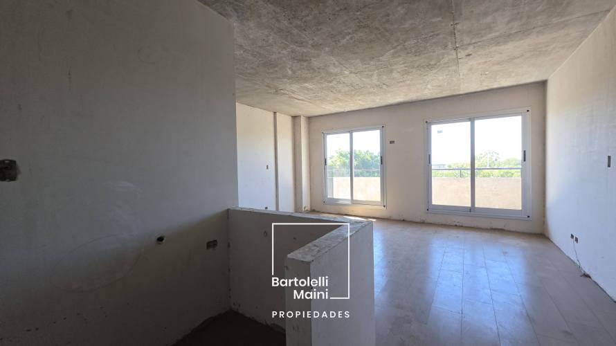 VENTA | Amplios Monoambientes | ESMERALDA 2480