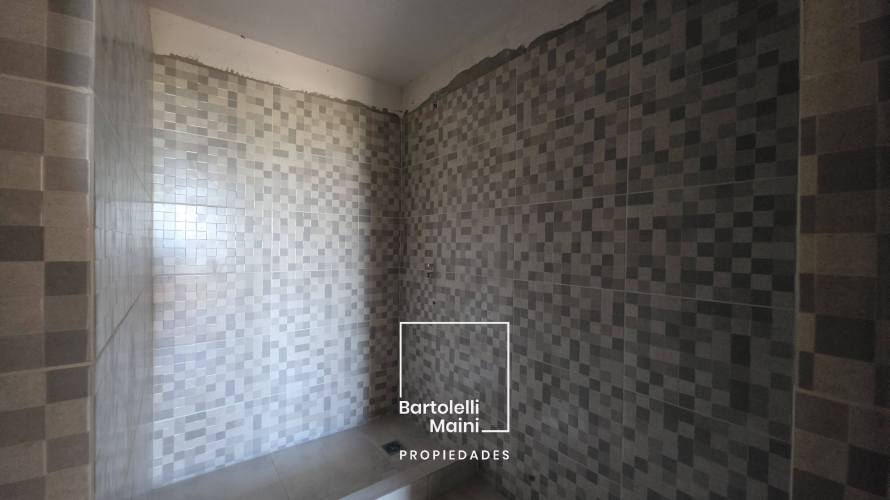 VENTA | Amplios Monoambientes | ESMERALDA 2480