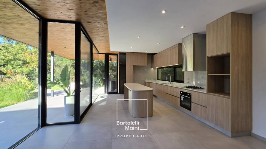 VENTA | CASA EN LA BAHIA COUNTRY NAUTICO