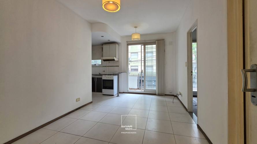 ALQUILER | 1 DORMITORIO + Cochera | SAN LORENZO 2494 01-02