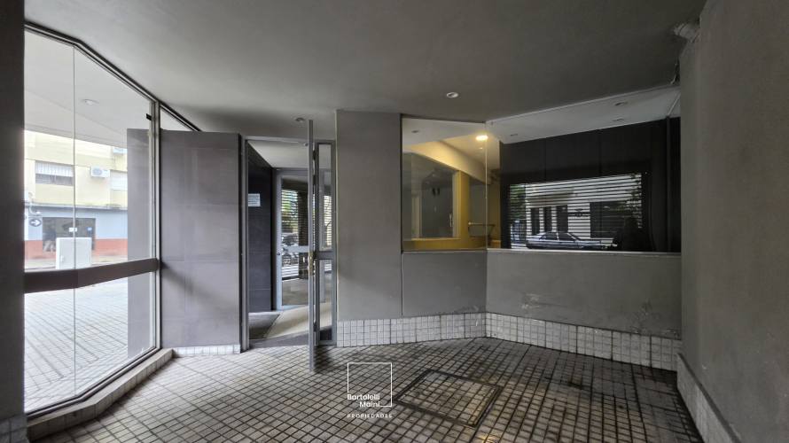 ALQUILER | 1 DORMITORIO + Cochera | SAN LORENZO 2494 01-02
