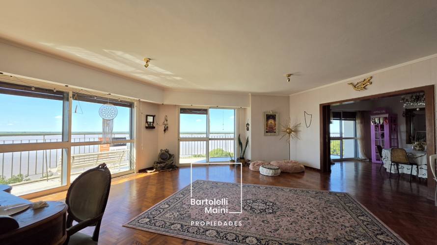 VENTA | Piso Excl. 5 Dorm. + Cochera | Av. de la Libertad 8
