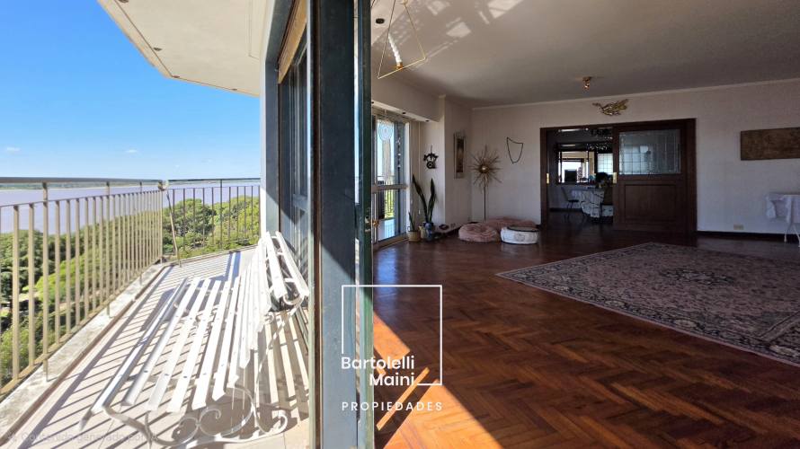 VENTA | Piso Excl. 5 Dorm. + Cochera | Av. de la Libertad 8