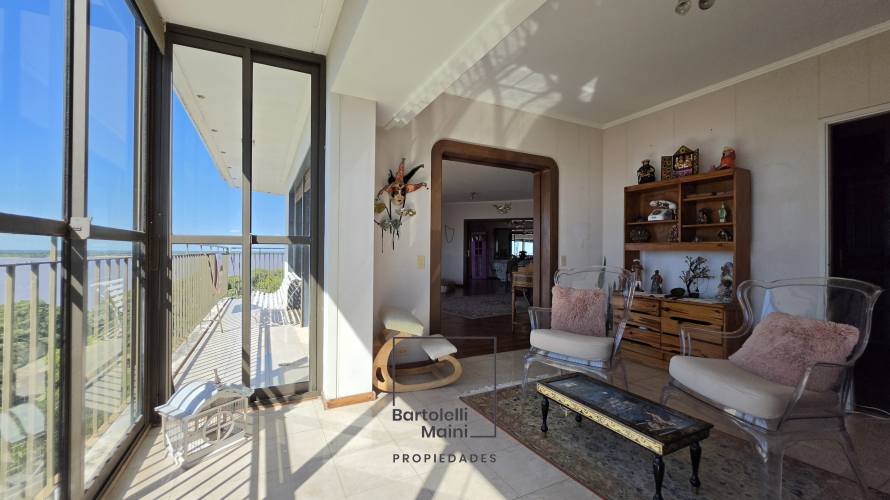 VENTA | Piso Excl. 5 Dorm. + Cochera | Av. de la Libertad 8