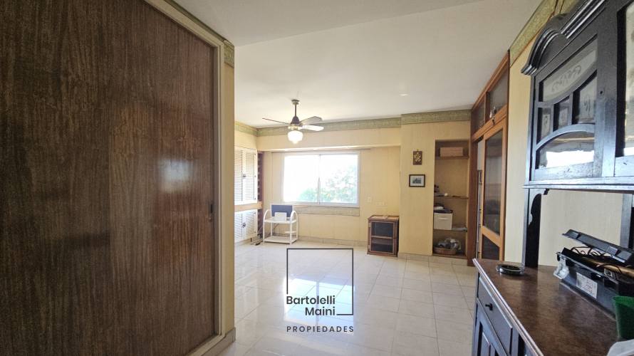 VENTA | Piso Excl. 5 Dorm. + Cochera | Av. de la Libertad 8
