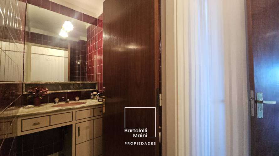 VENTA | Piso Excl. 5 Dorm. + Cochera | Av. de la Libertad 8