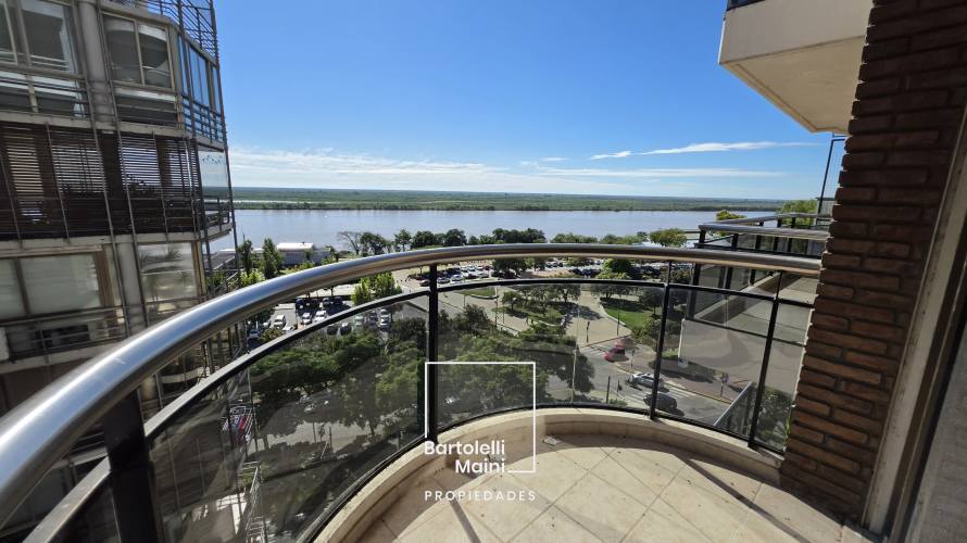 VENTA | Brown 1633 | Piso Excl. 3 Dorm. + 2 Cocheras