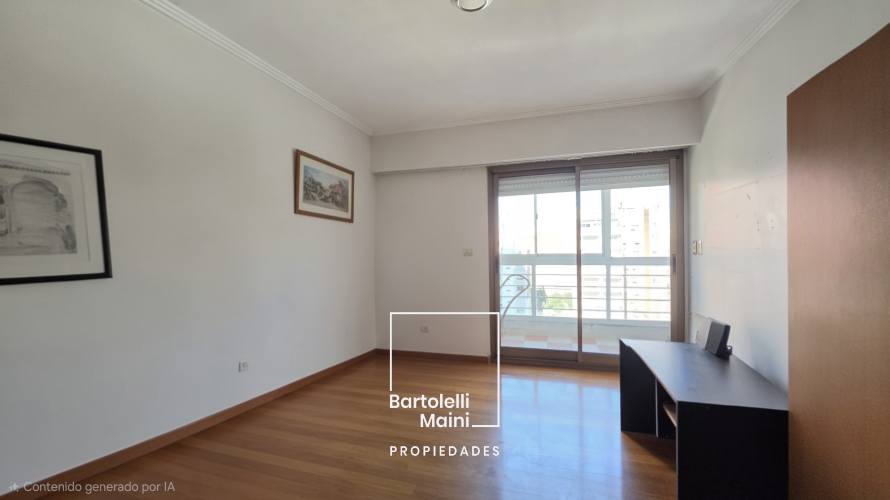VENTA | Brown 1633 | Piso Excl. 3 Dorm. + 2 Cocheras