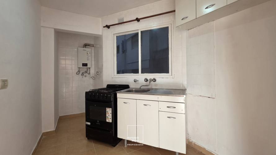 ALQUILER | DEPTO UN DORMITORIO | CATAMARCA 1384 03-04