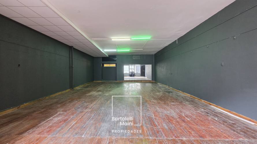 VENTA | LOCAL COMERCIAL / LOTE | SAN LORENZO 913