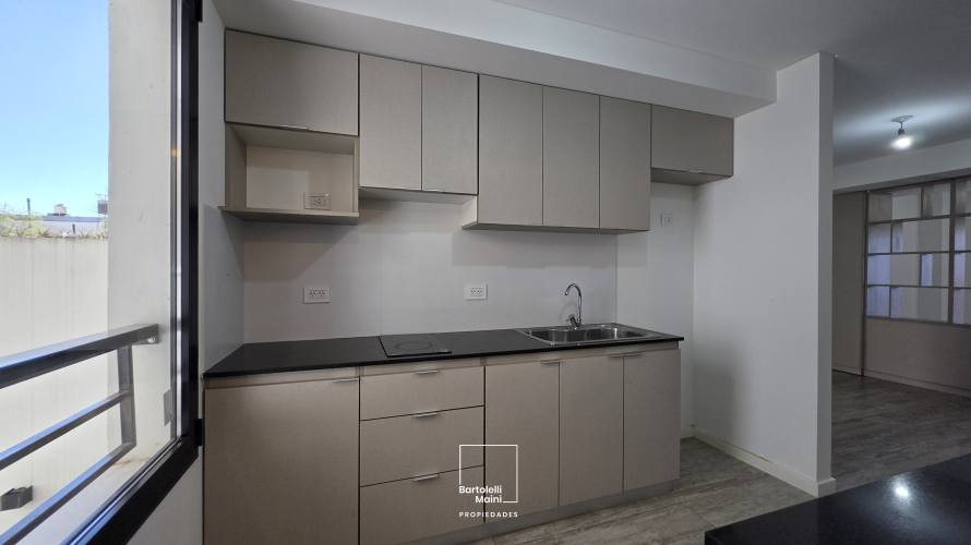 ALQUILER | CHACABUCO 1834, 01-01 | Monoambiente divisible
