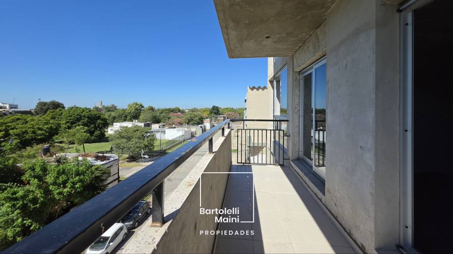 VENTA | Amplios Monoambientes | ESMERALDA 2480