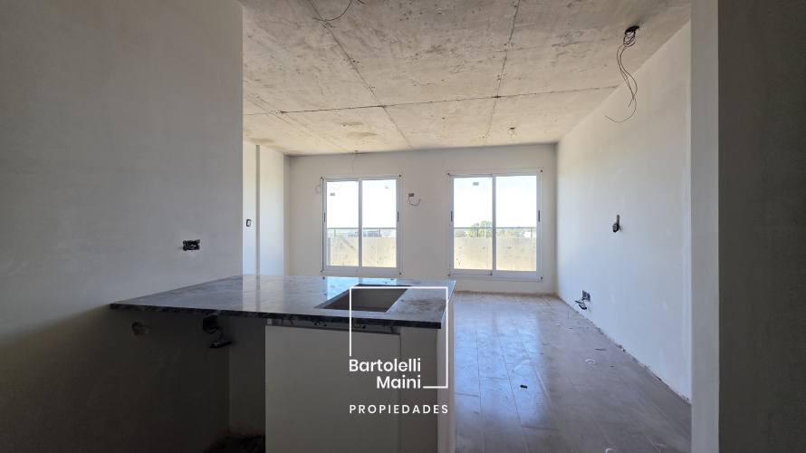 VENTA | Amplios Monoambientes | ESMERALDA 2480
