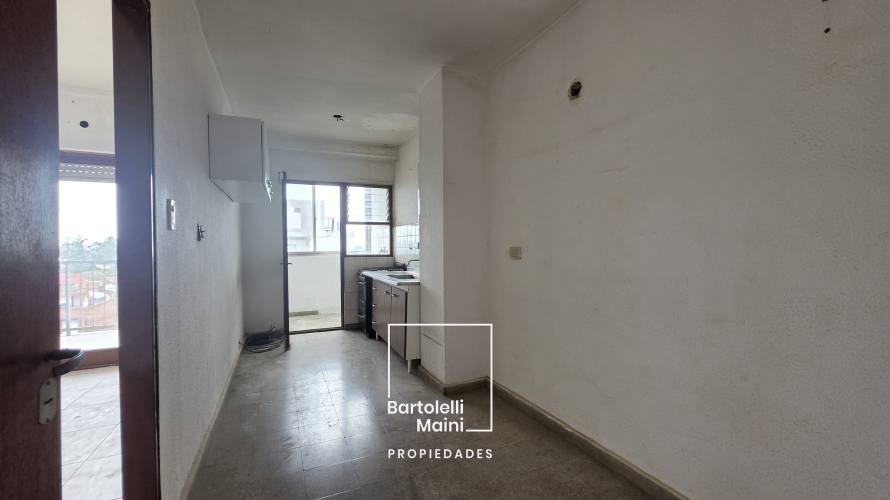 VENTA | Depto 2 dormitorios + Cochera | COCHABAMBA 45