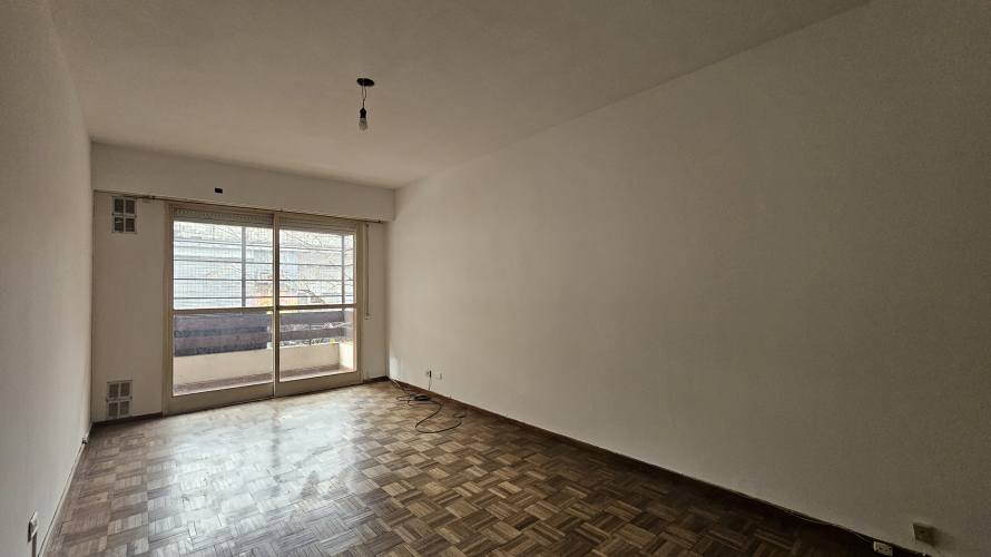 ALQUILER | DEPTO 1 DORMITORIO CON BALCÓN | PARAGUAY 522