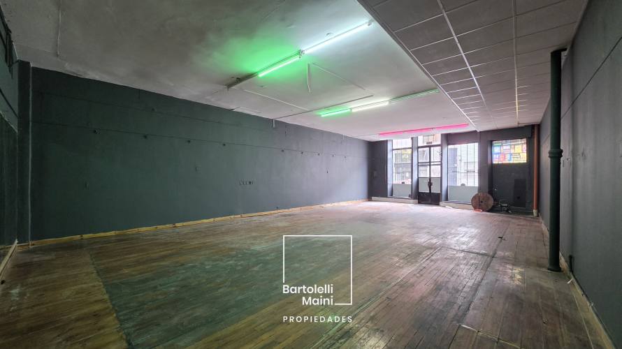 VENTA | LOCAL COMERCIAL / LOTE | SAN LORENZO 913