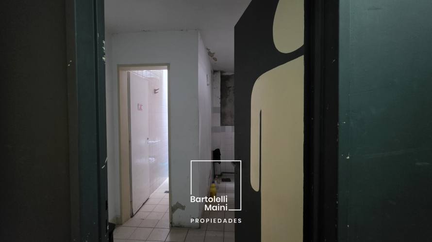 VENTA | LOCAL COMERCIAL / LOTE | SAN LORENZO 913