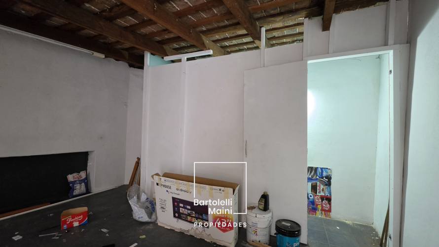 VENTA | LOCAL COMERCIAL / LOTE | SAN LORENZO 913