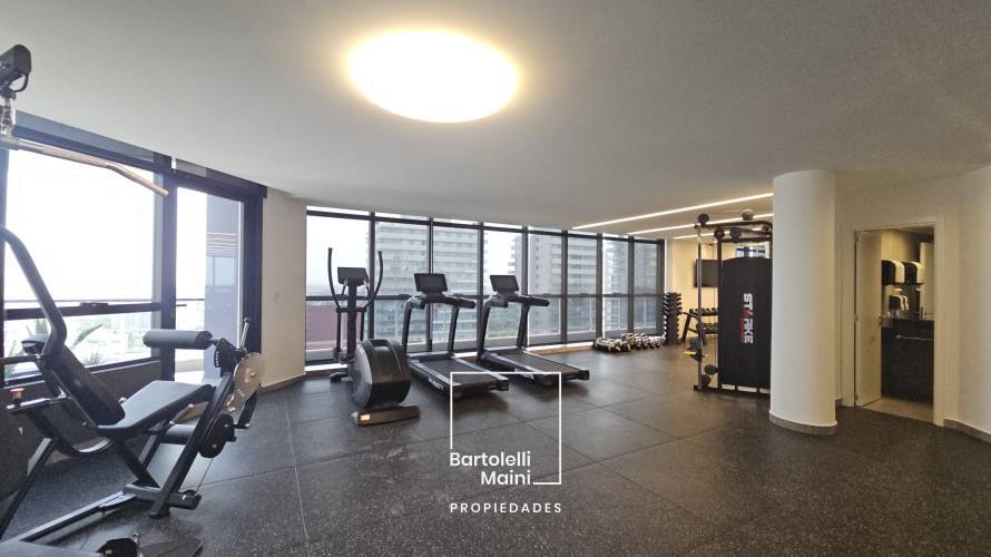 VENTA | Av. Caseros 242 Bis | Depto 3 dormitorios + cochera