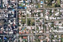 VENTA | WILDE 976 Bis | Casa 3 dorm. en lote de 482m2