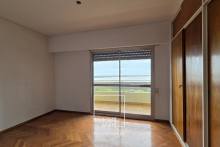 ALQUILER | 1° de Mayo 953 | Piso Excl. 312m2 + cochera