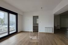VENTA | Av. Caseros 242 Bis | Depto 3 dormitorios + cochera